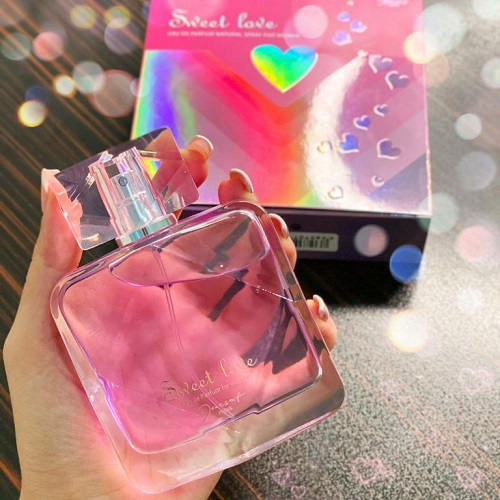 ادکلن زنانه سوییت لاو SWEET LOVE برند ژک ساف 100 میل